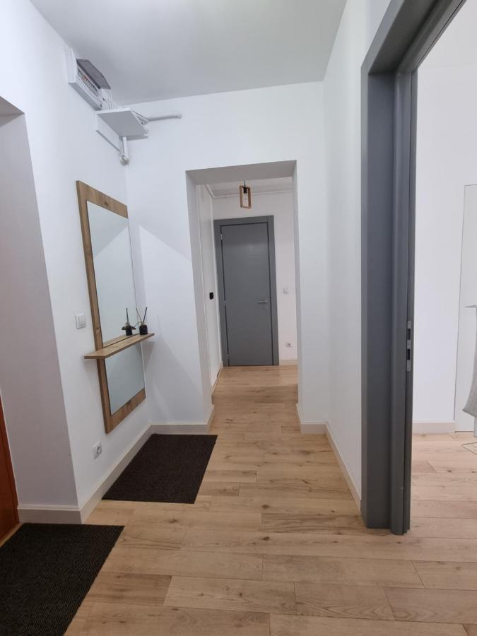 Ultra-Central 1 Bed Apartment, Str Nicolae Iorga Baia Mare Exterior photo